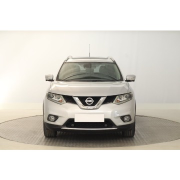 Nissan X-Trail  SUV 2015,  1.6 diesel, automat - Na sprzedaż za 47 999 zł - Zabrze - zdjęcie 2