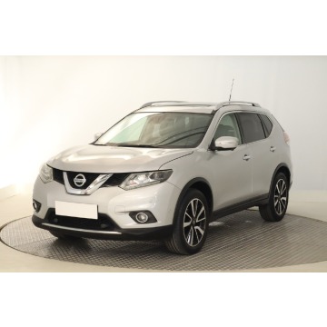 Nissan X-Trail  SUV 2015,  1.6 diesel, automat - Na sprzedaż za 47 999 zł - Zabrze - zdjęcie 3