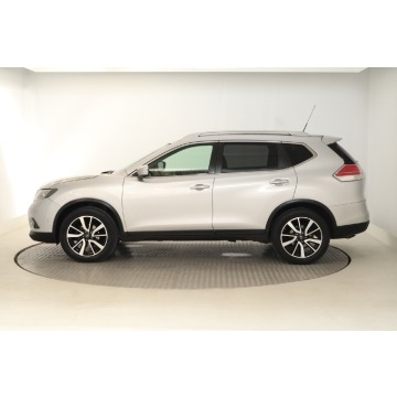 Nissan X-Trail  SUV 2015,  1.6 diesel, automat - Na sprzedaż za 47 999 zł - Zabrze - zdjęcie 4
