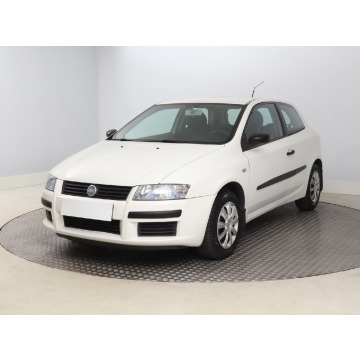 Fiat Stilo  Hatchback 2004,  1.9 diesel - Na sprzedaż za 2 499,00 zł - Bielany Wrocławskie - zdjęcie 3