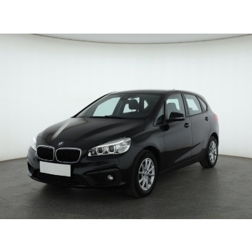 BMW Seria 2  SUV 2017,  1.5 diesel - Na sprzedaż za 42 999 zł - Piaseczno - zdjęcie 3