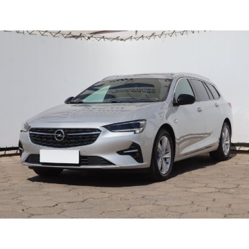 Opel Insignia  Kombi 2021,  2.0 diesel, automat - Na sprzedaż za 69 999 zł - Łódź - zdjęcie 3