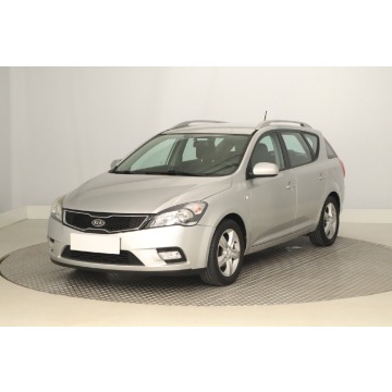 Kia Ceed  Kombi 2012,  1.4 benzyna - Na sprzedaż za 19 499 zł - Zabrze - zdjęcie 3