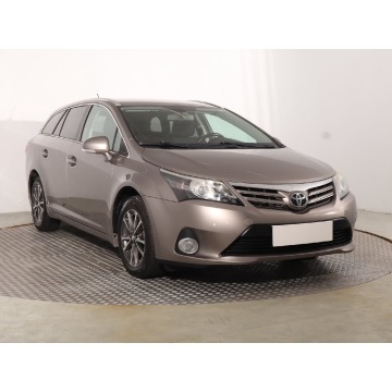 Toyota Avensis 2.0 D-4D (123KM), 2014