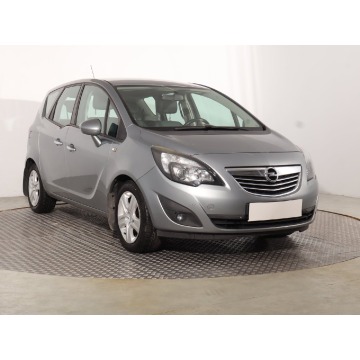 Opel Meriva  SUV 2011,  1.4 benzyna - Na sprzedaż za 18 499 zł - Katowice - zdjęcie 1
