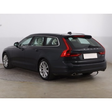 Volvo V90  Kombi 2017,  2.0 diesel, automat - Na sprzedaż za 73 999 zł - Piekary Śląskie - zdjęcie 6