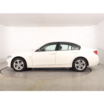 BMW Seria 3  Liftback 2013,  2.0 benzyna, automat - Na sprzedaż za 47 999 zł - Katowice - zdjęcie 4