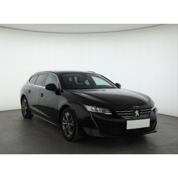 Peugeot 508  Kombi 2019,  1.6 benzyna, automat - Na sprzedaż za 72 999 zł - Piaseczno - zdjęcie 1