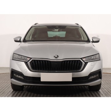 Skoda Octavia  Kombi 2021,  2.0 diesel, automat - Na sprzedaż za 73 999 zł - Katowice - zdjęcie 2