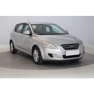 Kia Ceed 1.4 CVVT (109KM), 2008