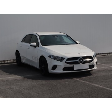 Mercedes - Benz A-klasa  Hatchback 2020,  1.5 diesel - Na sprzedaż za 59 999 zł - Lublin - zdjęcie 1