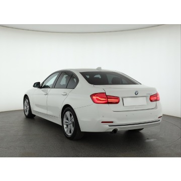 BMW Seria 3  Liftback 2018,  2.0 diesel, automat - Na sprzedaż za 51 999 zł - Piaseczno - zdjęcie 6