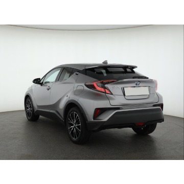 Toyota C-HR  SUV 2017,  1.8 benzyna, automat - Na sprzedaż za 75 999 zł - Piaseczno - zdjęcie 6