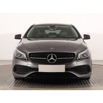 Mercedes - Benz CLA-klasa  Kombi 2017,  2.0 benzyna, automat - Na sprzedaż za 73 499 zł - Katowice - zdjęcie 2