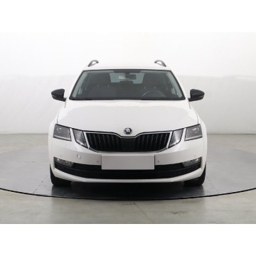 Skoda Octavia  Kombi 2018,  1.6 diesel - Na sprzedaż za 32 999 zł - Katowice - zdjęcie 2