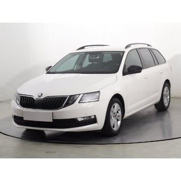Skoda Octavia  Kombi 2018,  1.6 diesel - Na sprzedaż za 32 999 zł - Katowice - zdjęcie 3