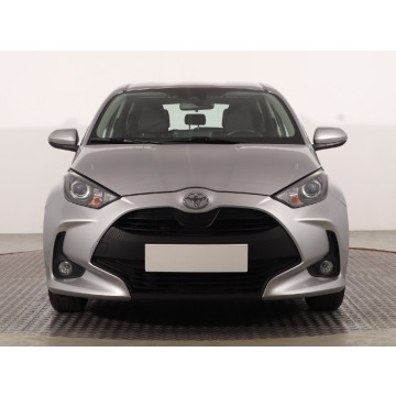 Toyota Yaris  Hatchback 2023,  1.0 benzyna - Na sprzedaż za 58 999 zł - Katowice - zdjęcie 2