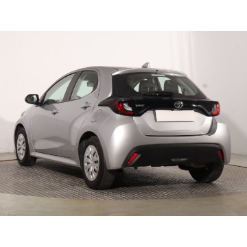 Toyota Yaris  Hatchback 2023,  1.0 benzyna - Na sprzedaż za 58 999 zł - Katowice - zdjęcie 6