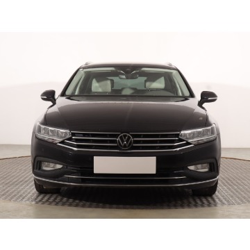 Volkswagen Passat  Kombi 2022,  2.0 diesel - Na sprzedaż za 74 999 zł - Katowice - zdjęcie 2