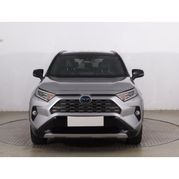 Toyota   SUV 2020,  2.5 benzyna, automat - Na sprzedaż za 132 999 zł - Toruń - zdjęcie 2