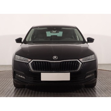 Skoda Octavia  Hatchback 2023,  1.5 benzyna, automat - Na sprzedaż za 79 999 zł - Katowice - zdjęcie 2