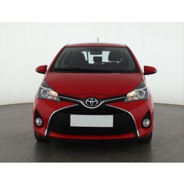 Toyota Yaris  Hatchback 2015,  1.3 benzyna - Na sprzedaż za 31 999 zł - Piaseczno - zdjęcie 2
