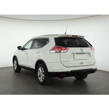 Nissan X-Trail  SUV 2016,  1.6 benzyna - Na sprzedaż za 55 999 zł - Piaseczno - zdjęcie 5