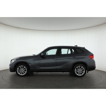 BMW X1  SUV 2015,  2.0 diesel, automat - Na sprzedaż za 47 999 zł - Piaseczno - zdjęcie 4