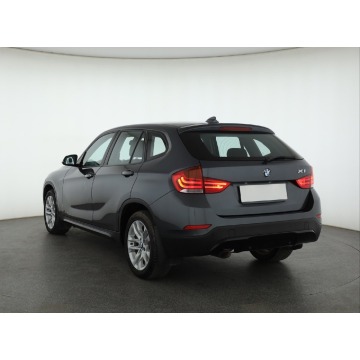 BMW X1  SUV 2015,  2.0 diesel, automat - Na sprzedaż za 47 999 zł - Piaseczno - zdjęcie 5
