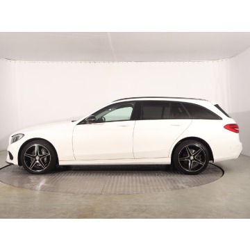 Mercedes - Benz C-klasa  Kombi 2016,  2.0 benzyna, automat - Na sprzedaż za 63 999 zł - Katowice - zdjęcie 4