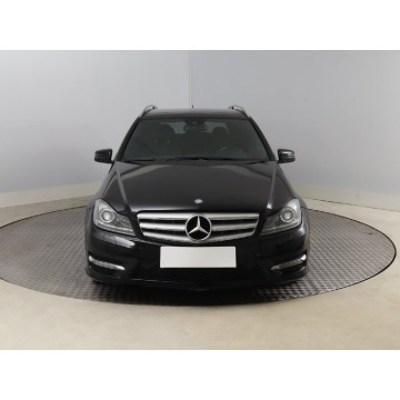Mercedes - Benz C-klasa  Kombi 2012,  2.1 diesel, automat - Na sprzedaż za 22 999 zł - Bielany Wrocławskie - zdjęcie 2