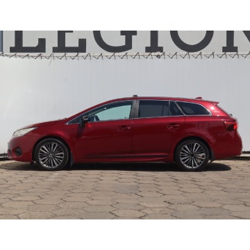 Toyota Avensis  Kombi 2018,  2.0 diesel - Na sprzedaż za 34 999 zł - Łódź - zdjęcie 4