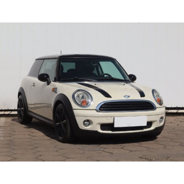 MINI 3-door One (95KM), 2008