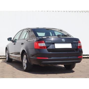 Skoda Octavia  Hatchback 2014,  1.4 benzyna - Na sprzedaż za 44 999 zł - Łódź - zdjęcie 5