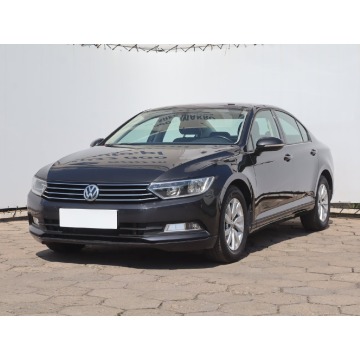 Volkswagen Passat  Liftback 2017,  2.0 diesel - Na sprzedaż za 51 999 zł - Łódź - zdjęcie 3