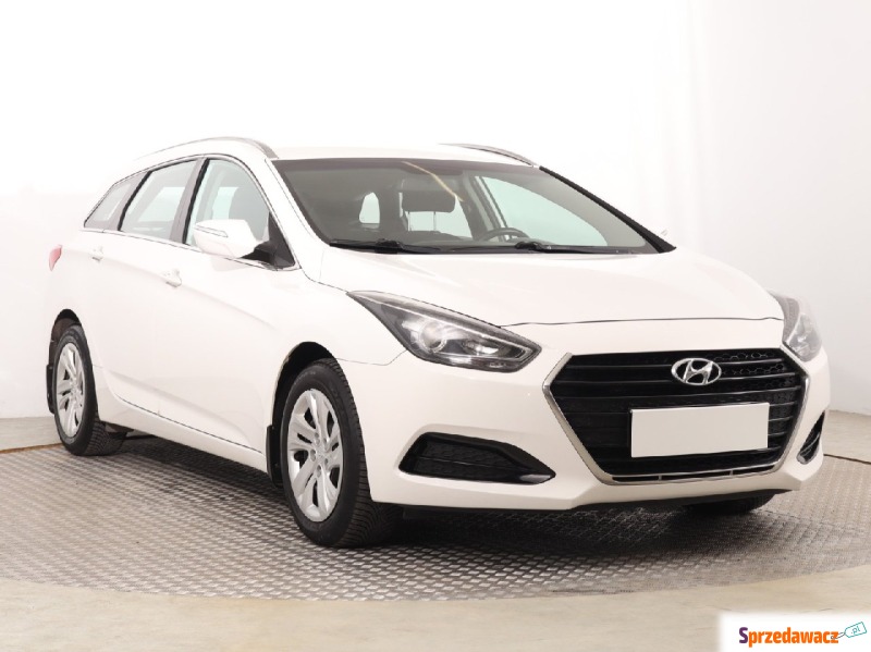 Hyundai i40  Kombi 2016,  1.7 diesel - Na sprzedaż za 34 999 zł - Katowice