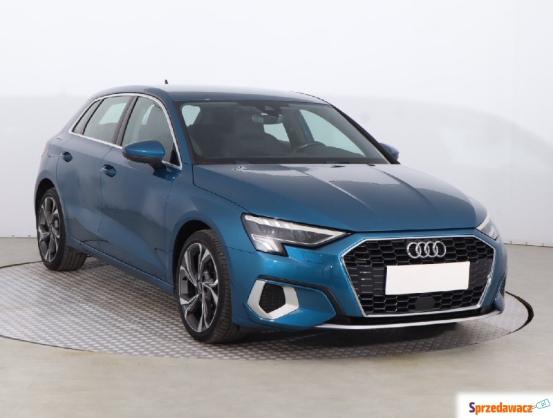 Audi A3  Hatchback 2021,  1.5 benzyna, automat - Na sprzedaż za 89 999 zł - Katowice
