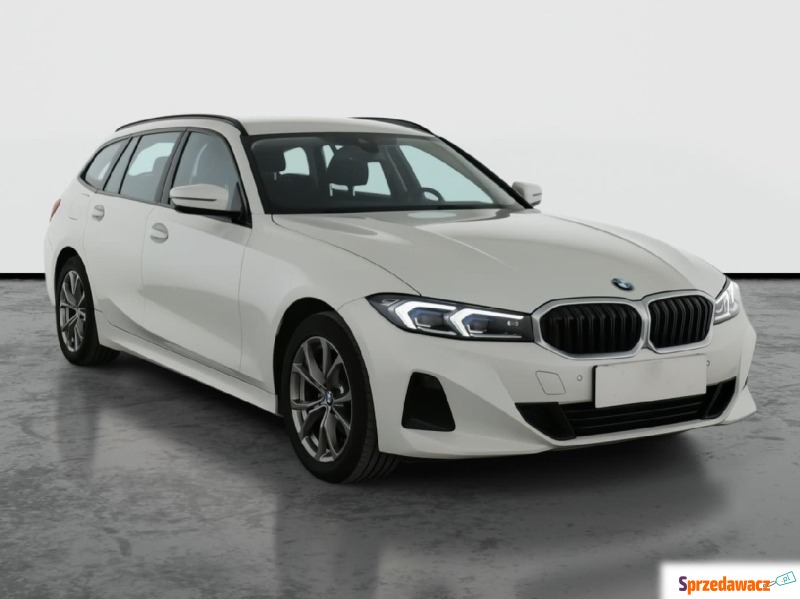 BMW Seria 3  Kombi 2022,  2.0 benzyna, automat - Na sprzedaż za 96 999 zł - Piaseczno