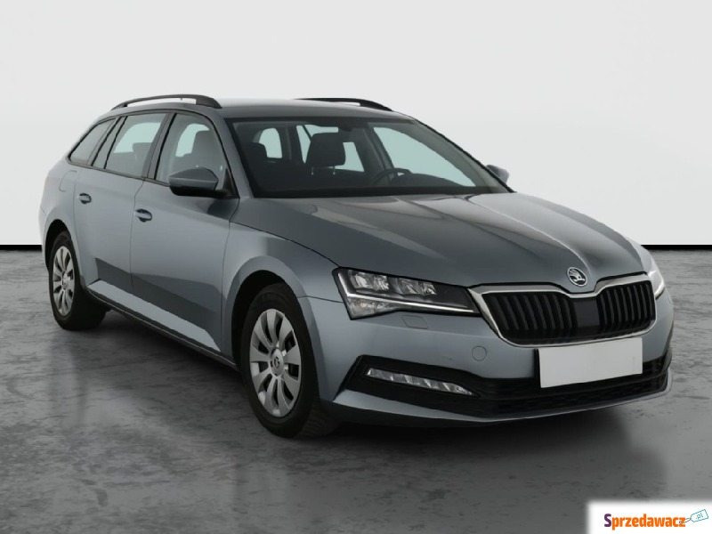 Skoda Superb  Kombi 2020,  1.5 benzyna, automat - Na sprzedaż za 67 999 zł - Bytom