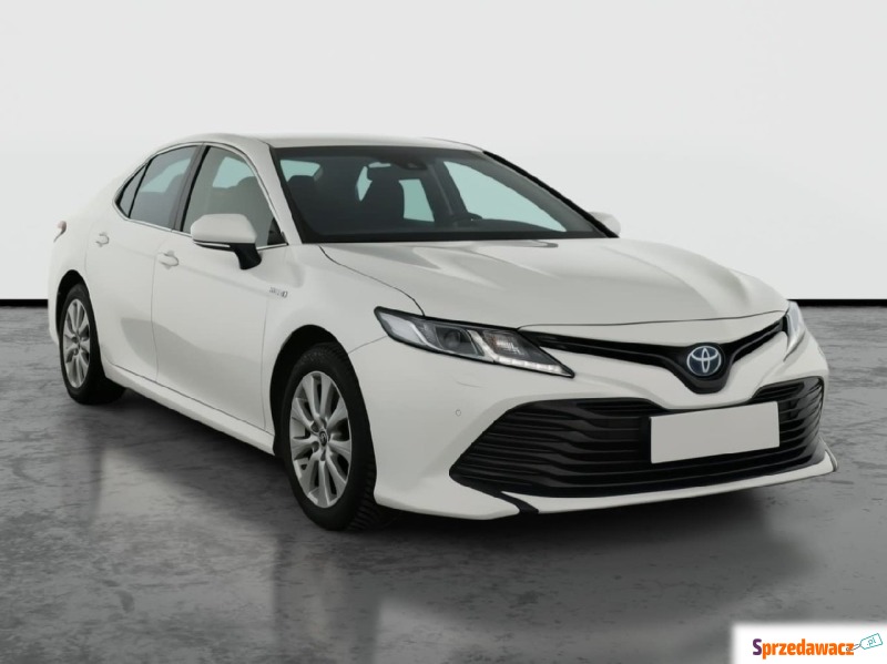 Toyota Camry  Liftback 2019,  2.5 benzyna, automat - Na sprzedaż za 84 999 zł - Wrocław