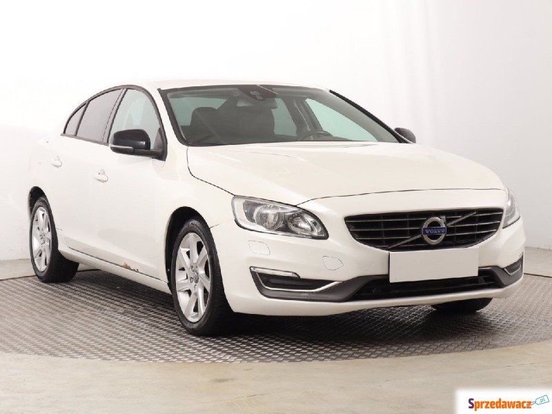 Volvo S60  Liftback 2014,  2.0 diesel - Na sprzedaż za 23 499 zł - Katowice