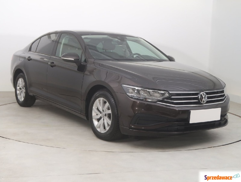 Volkswagen Passat  Liftback 2020,  1.5 benzyna, automat - Na sprzedaż za 66 999 zł - Bielany Wrocławskie