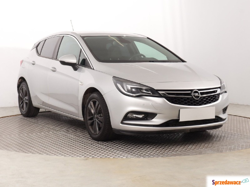 Opel Astra  Hatchback 2019,  1.4 benzyna - Na sprzedaż za 26 499 zł - Katowice