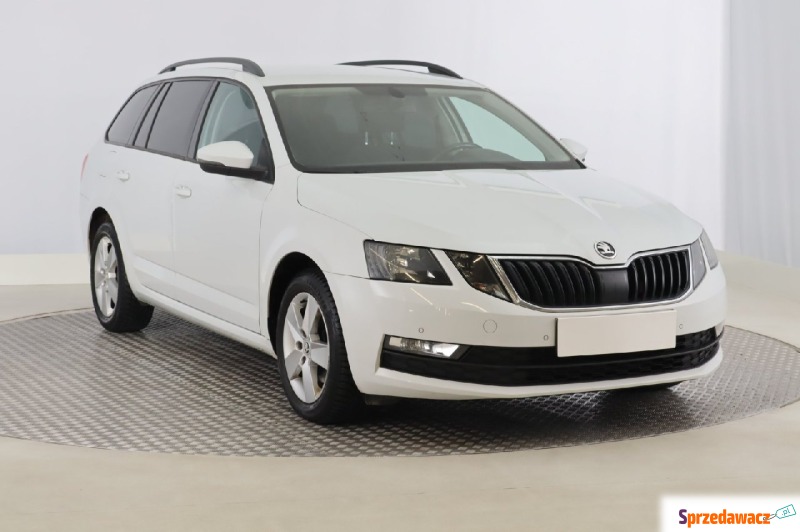Skoda Octavia  Kombi 2018,  1.5 benzyna, automat - Na sprzedaż za 38 499 zł - Zabrze