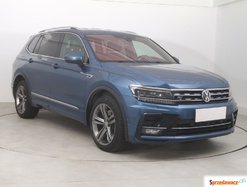 Volkswagen Tiguan  SUV 2018,  2.0 benzyna, automat - Na sprzedaż za 92 999 zł - Bielany Wrocławskie