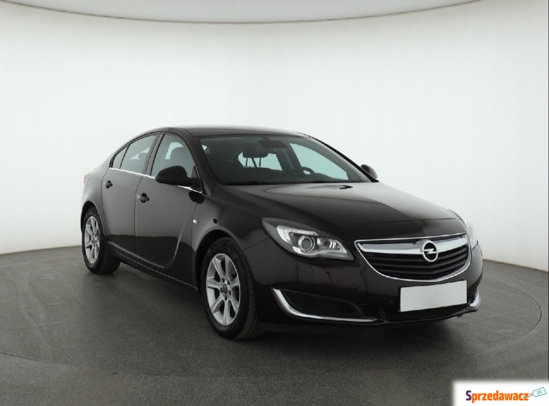 Opel Insignia  Hatchback 2017,  2.0 diesel - Na sprzedaż za 35 999 zł - Piaseczno