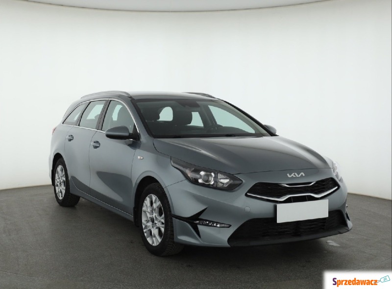 Kia Ceed  Kombi 2021,  1.5 benzyna, automat - Na sprzedaż za 49 999 zł - Piaseczno