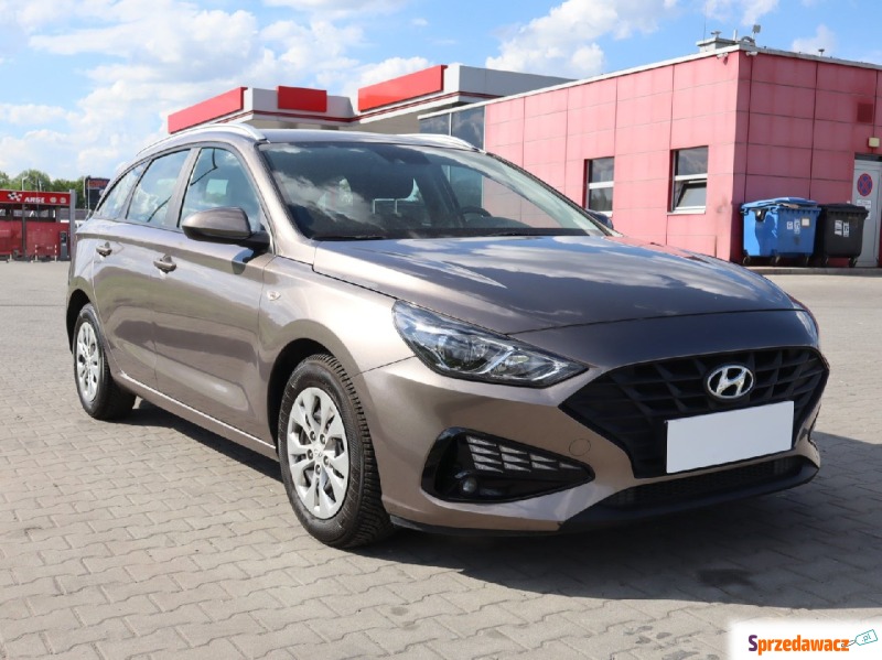 Hyundai i30  Kombi 2021,  1.0 benzyna, automat - Na sprzedaż za 50 999 zł - Katowice