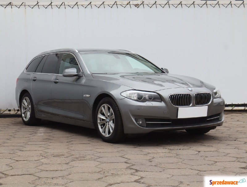 BMW Seria 5  Kombi 2012,  2.0 diesel, automat - Na sprzedaż za 36 999 zł - Łódź