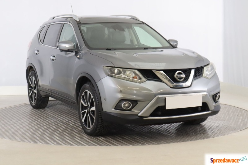 Nissan X-Trail  SUV 2015,  1.6 diesel - Na sprzedaż za 52 999 zł - Zabrze